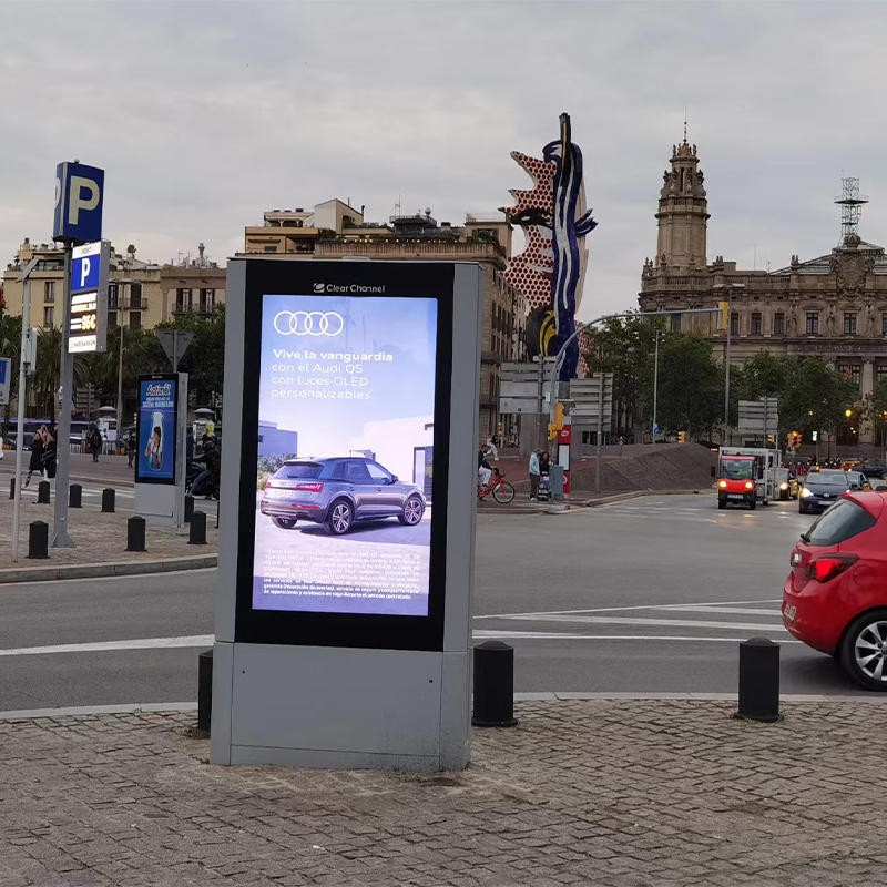 Affichage à LED numérique de lecteur vidéo extérieur de poteau de réverbère à deux côtés